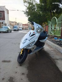 (بسم الله الرحمن الرحيم) دراجه ماكس مضلع  (للبيع) الدراجه خير من الله ...