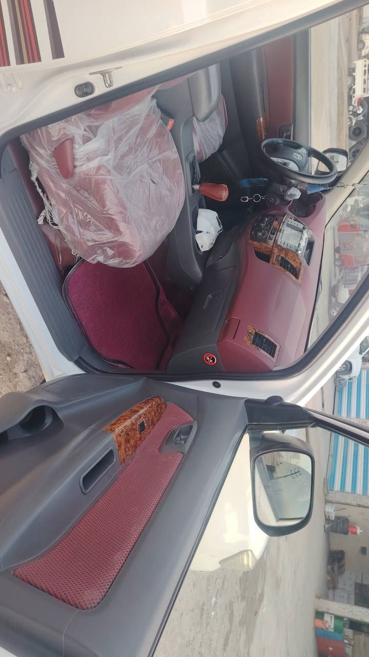 ٢٠١٤ كفاله ضربه وصبغ وفتح جاهزه بدون مصرف سعر ٢١٠ بيها مجال قليل ***********
