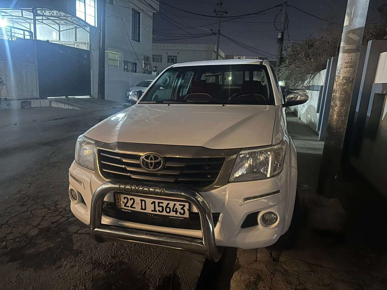 تويوتا هايلوكس 
سيد نهرو 
موديل ٢٠١٣ 
بدون دعم 
صبغ بيها شبرين 
بيها مكانين تعديل بارد و رصعات  
رقم و سنوية جديد 
رقم اربيل 
ماشيه ١٦٢ الف كم 
سيارة بدون مصروف 
سعر ٢٠٥ مجال 
مكان سيارة اربيل 
اخوكم ابو محمد 
واتساب متوفر 
٠٧٥٠/٨٢٩/٢٠٠٩ أربيل, العراق


**إذا كنت صاحب هذا الإعلان وتريد حذفه لأي سبب، رجاءا أرسل رسالة إلى الدعم الفني**