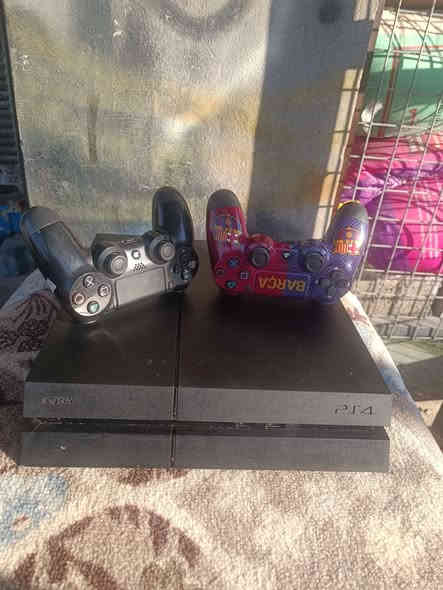 للبيع بلي فور نضيف لوك مهكر نضام 9 مستقر متروس العاب قوية ويا يدات ثنين وممفتوح ابد سعرة 235 وبي مجال *********** كركوك
