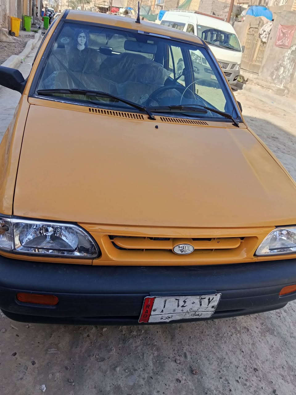 سلام عليكم سايبه 2011 مصفره غرامات وهيئه سياره نضيفه وخير من الله تخم تاير جديد باتري جديد منضومه تبريد جديده فقط الكمبريسر بي خلل وبيهة دخان اول ما شغل صبح شوي ويكطع بعد مدخن ابد دواخل جديده دوشمه جديده سياره مال جناي نضيفه معنه الكلمه شواصي بلاديات  بكاني كماليه شارع الاصفر  
سعرهة 30وبيهة *********** ولموشراي لا لا يكسر بسعرهة
