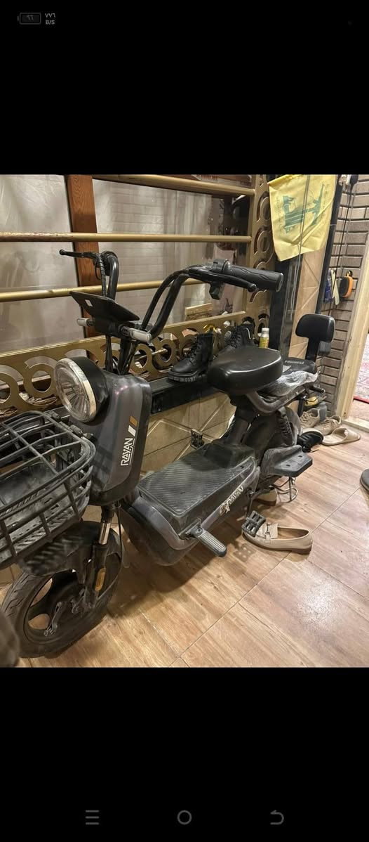 سلام عليكم
بايسكل شحن ريان حجم 14 مواصفات بصمة تشغيل عن بعد و شاشة ديجيتال ملف 500 
بايسكل جديد قبل كم شهر أخذته 
سعر 250 وبي مجال


**إذا كنت صاحب هذا الإعلان وتريد حذفه لأي سبب، رجاءا أرسل رسالة إلى الدعم الفني**