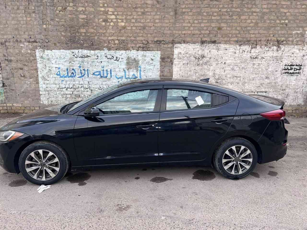 السلام عليكم عندي النترا  موديل ٢٠١٧  وارد امريكي. سياره مابيه حادث قوي فقط. بيه مضح بسونار  سياره  مواصفات فول فول 
فتحه مع بصمه تشغيل مع لد بيدات باب  مع لإدارات خلفي امامي كشن كهربلاء  مع مومري تخرين مع شاشه بلادي كبيره 
محرك دوش مرغوب محرك مع كير مع صدر  كله مكفول بلاد  
تبريد مع تفه مع كشن بيه تفئه  خلد كسن. مدوشه ارضيه مع كشن. يعني سياره مابيه اي نقص.   بيه مضومه زنون. 
ويل كرم اصلي  يعني  مابيه اي نقص.  ماشيه سياره فقط ١١٢
سياره حلو حلوه  سعر مطلوب ١١٧ ورقه فقط. مكان سياره  
بغداد الحريه  ***********
