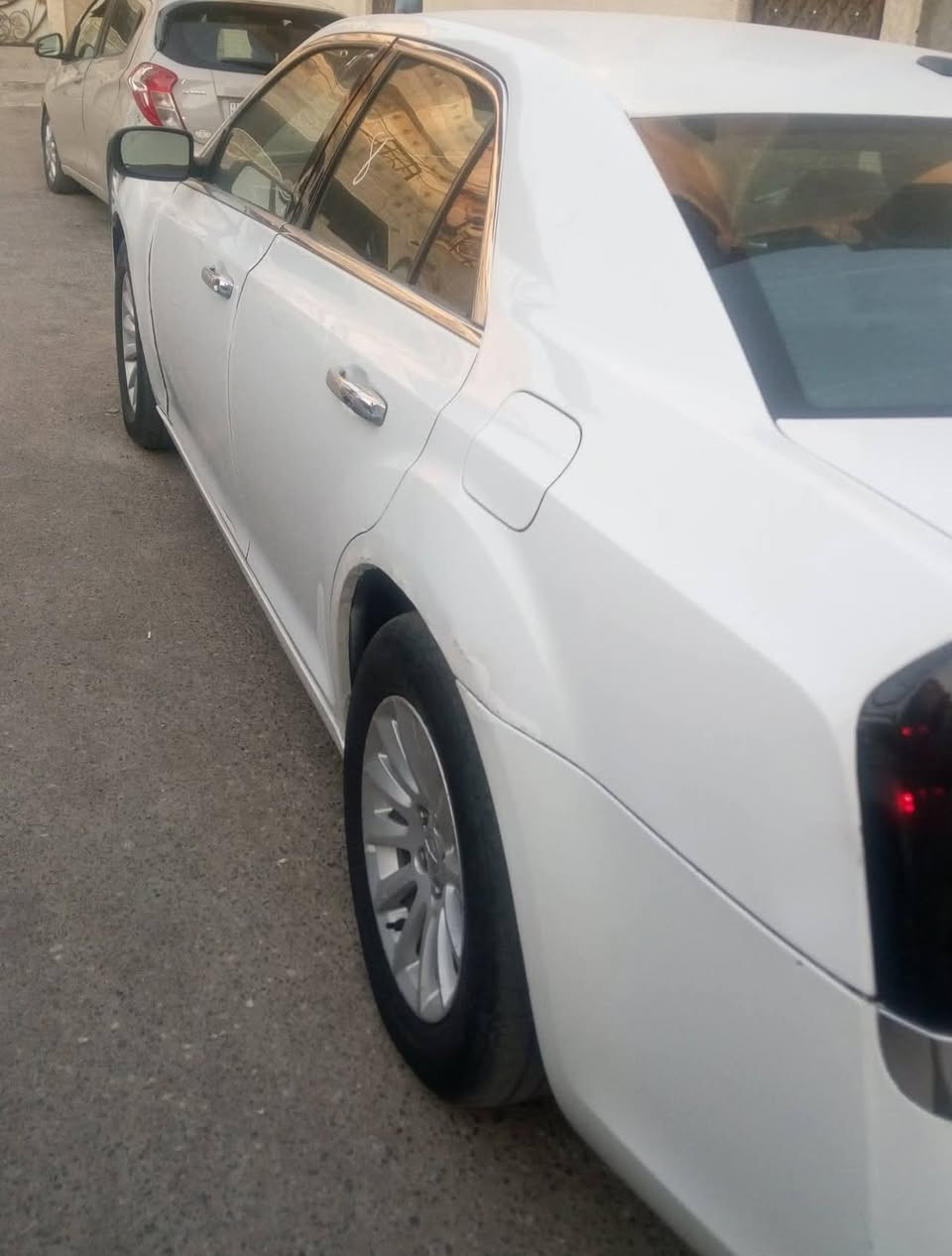 سلام عليكم اوبامه ٢٠١٢ كنديه رقم بصره بيه مكانات صبغ مطلوبه ٣ملايين عل مشتري راعيه موجود يمي يسوي وكاله السعر ١٢٥ او مراوس بكوري حسب القناعه السياره جاهزه مكينه كير حداده تبريد *********** مكاني البصره المشراك الجديد
