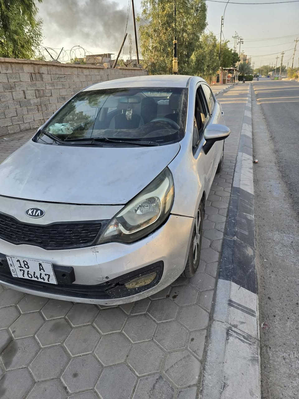 السلام عليكم ريو 2014 خليجي 1600كير مكينه كفاله
السياره بيه قطعتين صبغ فقط بدون دواخل يعني فقط رش 
السياره جاهزه 
هزه ورقم وسنويه جديد 
شرط تحويل عقد مروري بأسمي السياره 
فقط اتصال مامتواجد على الفيس 
السعر 83 وبيه مجال 
مكاني كربلاء الحسينيه 
***********
