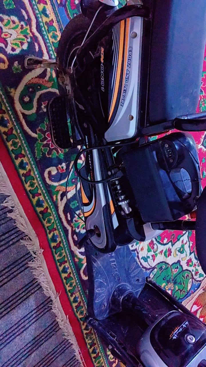دراجه شحن للبيع دراجه بدون بطاريات ما تشتغل دراجه السعر 150 وبيها مجال عنوان  ***********
