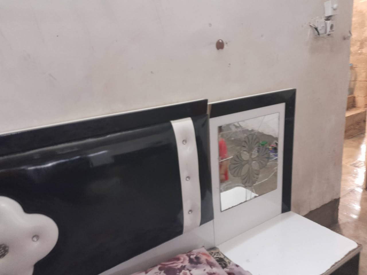غرفه نوم تركي 5 قطع للبيع /***********
