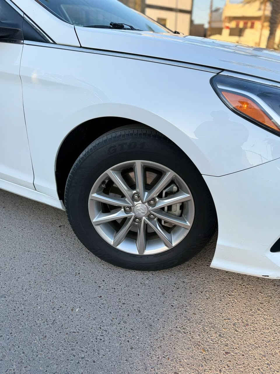 سوناتا 2019 se وارد امريكي حادث بابتين فقط بدون بارد حته دعاميات كفالة
السيارة جديدة كلش ما متعوبة 
مكينة 2400 
شاشة ابل كار بلي 
ويل كب 18 
داخل اسود 
درايف مود 
تحكمات ستيرن 
رادار امامي 
نقاط عمياء 
مرقم بغداد ب اسمي تحويل ثاني يوم هزه ورقم جديد 
مكانها كرادة ساحة كهرمانه 
*********** 
السعر 132 بيها مجال جدا بسيط
