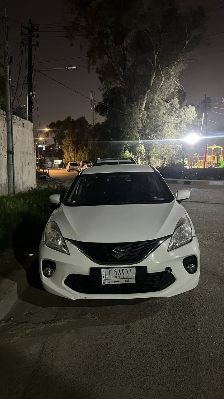 للبيع سوزوكي بالينو 2020 
مكفولة من الصبغ و البارد فقط بيها كم طخه بسيطه جدا
ماشية 48 الف كيلو حقيقي
تخم تايرات جديد و باتري جديد و عليها شاشة اندرويد 
السعر 94 وبيها مجال
***********
