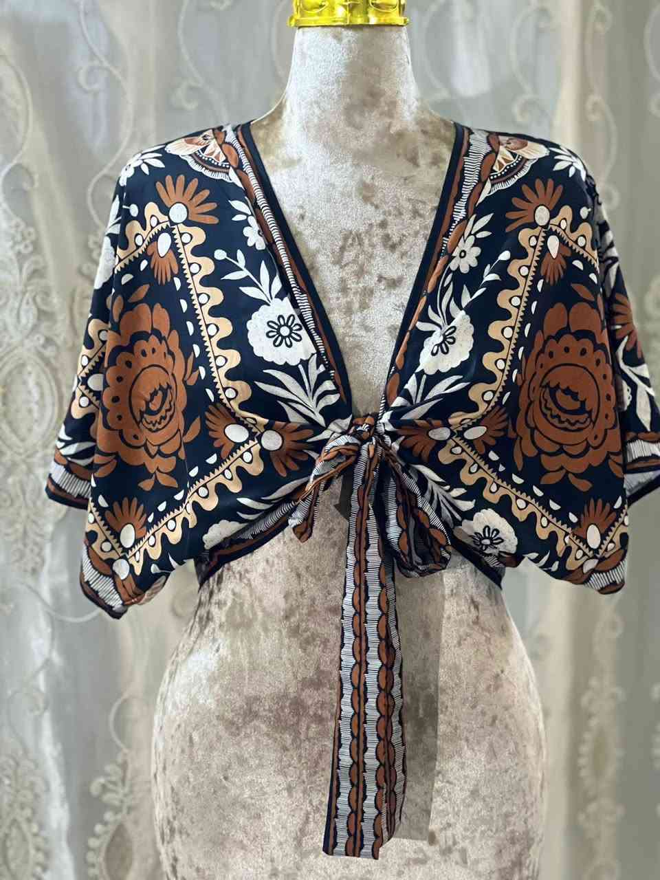 اي قطعة سعرهة 4000الاف وذا شلع تشلع عيوني
***********
