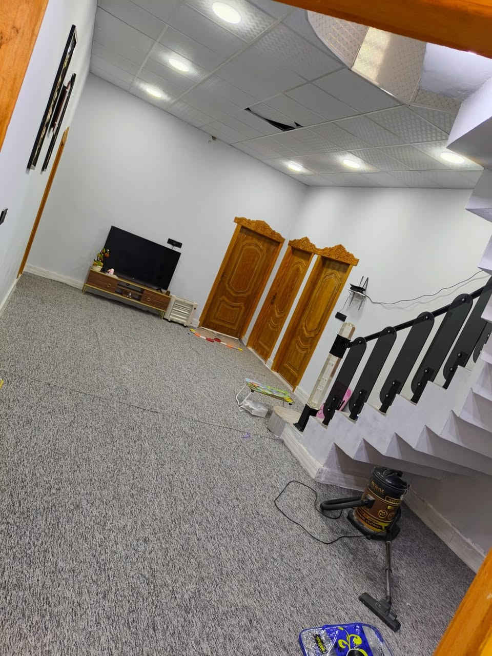 بيت اب ابو صخير للبيع سعر 80 مساحه 435  كامل  + ترك وره البيت 200متر  شراي فقط واتساب ***********
