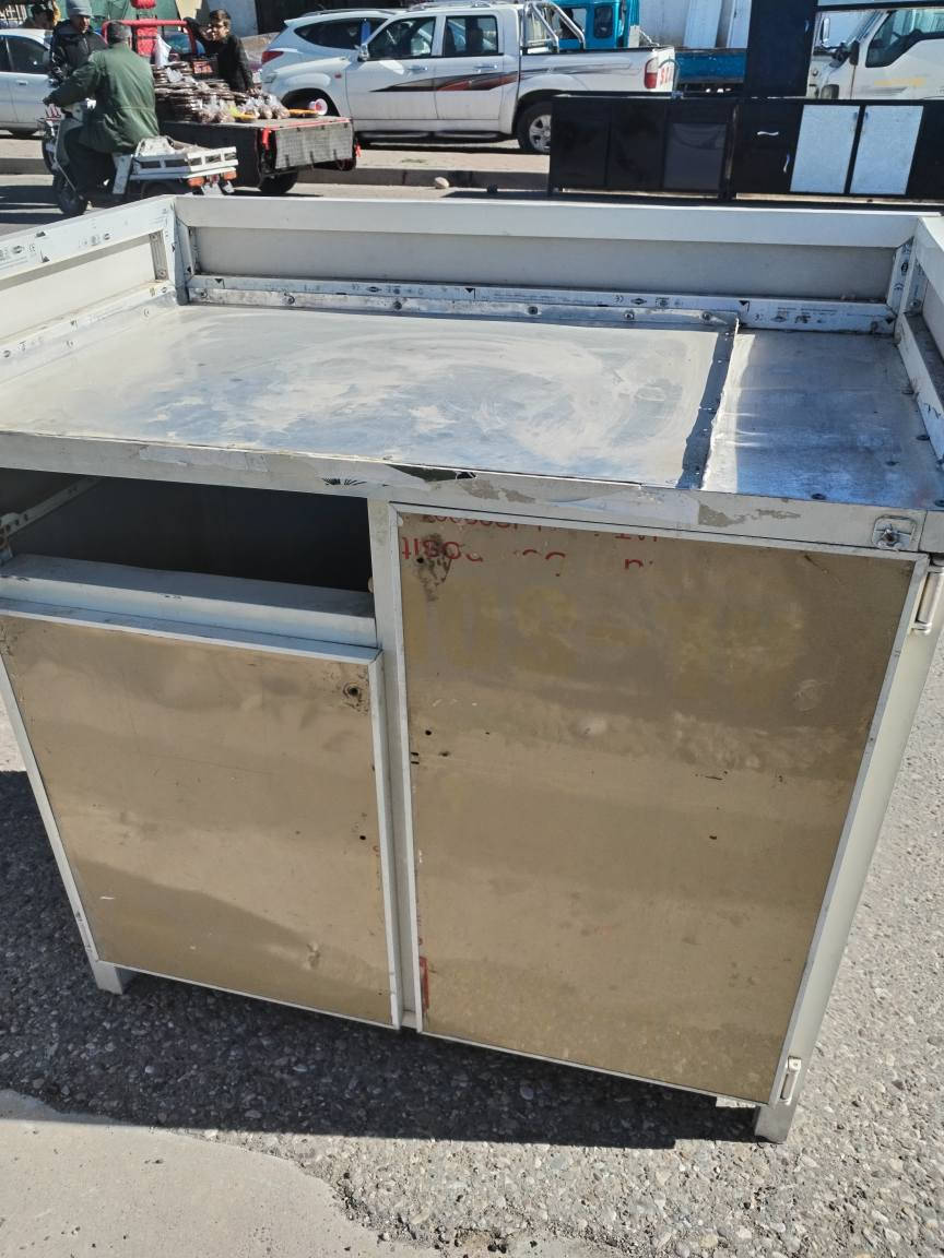 غراض للبيع كلمن وسعره للاتصال ع *********** كركوك, العراق
