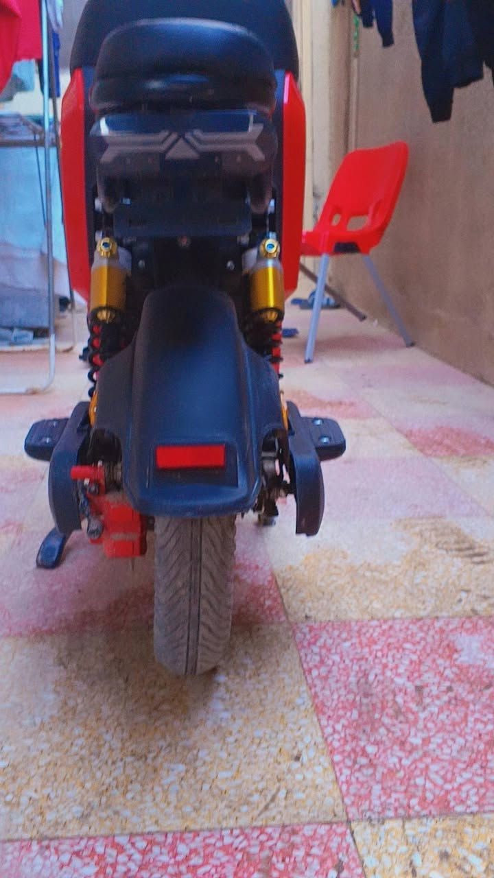 السلام دراجة شحن لبيع دراجة جديد صاره شهر دراجة بب جيس 
دراجة تخبل ٣٢ بطارية دبل ونلي ٢٠٢٦ بصمه وسويج وكار سعر 550 وبي مجال رقمي ***********
