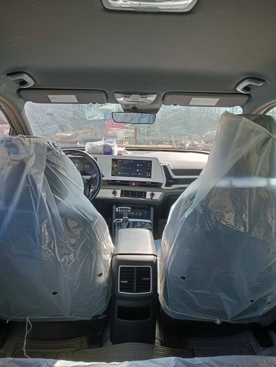 السلام عليكم سبورتج ورد مريكي
الحجم لارج سايد بريك بصمه 
رادرت جانبي حساسات خلفيه 
سياقه ذاتيه تحديد مسار طفاء ذاتي 
ويل ١٩ كروم فيرويل محرك ٢٥٠٠
تشغيل عن بعد بصمه ابواب 
بصمه سياره الون الميز زيتوني
المقاعد تفه  وستيرن تفه 
شاير بل مري  ستيرن فول تحكم 
بعد بيه هواي موصافته بدون فتحه سياره 
١٨٧ قابل للتفاوض  واذ كو مرواس راوس 
***********
