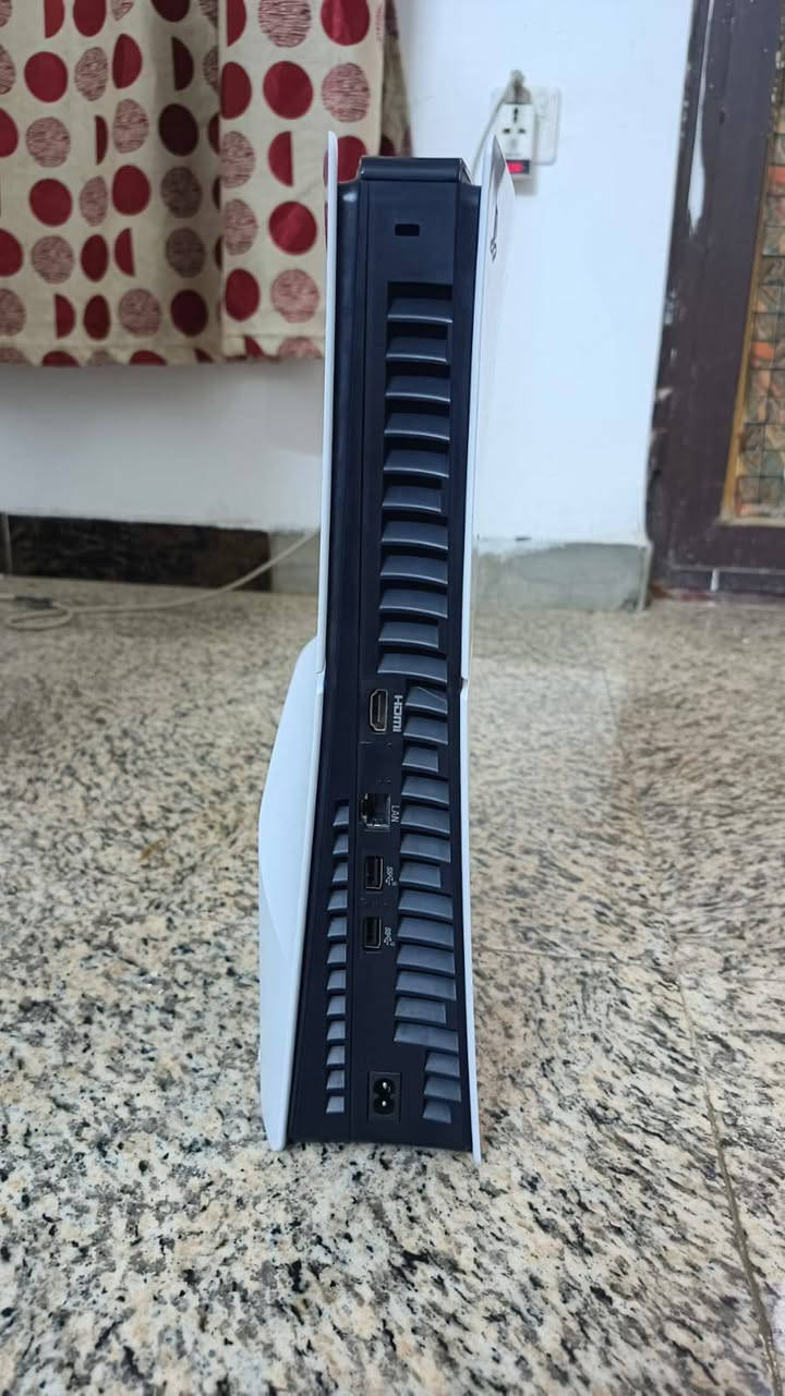 للبيع عنواني بغداد اي استفسار هذا رقمي ***********
