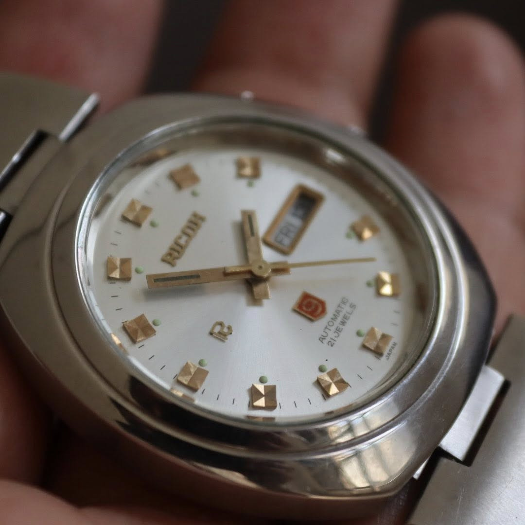 ريكو || RICOH
اوتوماتيك 21 حجر
نظافة 100%

السعر: 100 الف نهائي


**إذا كنت صاحب هذا الإعلان وتريد حذفه لأي سبب، رجاءا أرسل رسالة إلى الدعم الفني**