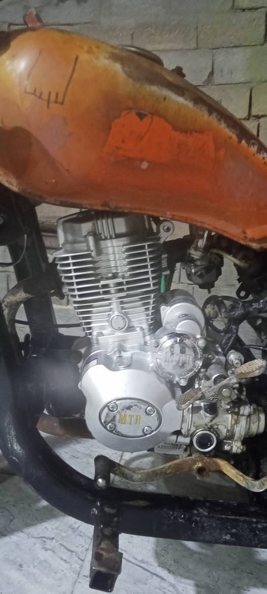 ستوته جمره لالبيع موديل 2017محرك جديد سدر جديد تواير جدد اكسل لطش كهربائيات كله جددد ستوته بس بديه تعبات عوزه الحيم اوراق اب 1200اوبيه مجال قليل ***********
