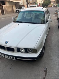 525i اصل وفصل محرك مسكر عدل سيارة كلها بلادية لا چطل ولا تحوير رقم سلي...