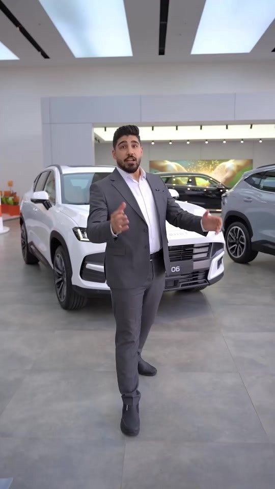 ⁨	‎سوئيست S06 1.6L PREMIUM ‎العداد: صفر كيلو متر ‎المحرك: 4 أسطوانات 1.6L  تيربو 197 حصان ‎العزم (نيوتن-م.): 290 ‎ناقل الحركة: اوتوماتيكي دبل كلاتش من 7 سرعات ‎استهلاك الوقود: 8 لتر لكل 100 كم ‎الضمان الأساسي: 6 سنوات أو 200,000 كم (أيهما أولا) ‎ضمان المحرك: 10 سنوات أو 1،000،000 كم (أيهما أولا / للمالك الأول) ‎السعر: 26,900,000 دينار عراقي (بدون رقم)  ‎المواصفات: ‎*إطارات قياس 20 إنچ ‎*فتحة سقف بانوراما 1.1 م ‎*شاشة عرض ترفيهية قياس 15.6 إنچ ‎*شاشة عدادات رقمية قياس 10.25 إنچ ‎*مقصورة الركاب من الجلد الفاخر ‎*مقعد السائق والراكب كهربائي ‎*مقاعد السائق والراكب مبردة ‎*كاميرات محيطية 540 درجة ‎*مثبت سرعة مع رادار تفاعلي  ‎*نظام مراقبة النقطة العمياء  ‎*نظام تحذير مغادرة المسار ‎* نظام المساعدة للبقاء في المسار ‎*نظام الكبح التلقائي في حالة الطوارئ ‎*نظام القيادة شبه الذاتية ‎*نظام الفرامل اليدوية الاوتوماتيكي Auto hold  ‎*نظام التحكم بنزول المنحدرات ‎*حساسات أمامية ‎*حساسات خلفية ‎*نظام التحذير من التصادم الأمامي والخلفي  ‎*نظام ابل كار بلاي واندرويد أوتو لاسلكي ‎*نظام صوتي متطور 8 سماعات من Sony  ‎*بلوتوث / هاتف السيارة ‎*إنارة محيطية لون ازرق ‎*إنارة ترحيبية ‎*صندوق كهربائي  ‎*المرايا الجانبية قابلة للطي كهربائياً ومدفئة ‎*مصابيح أمامية أوتوماتيكية LED مع مصابيح نهارية LED ‎*نظام التحكم الذكي بالإنارة العالية ‎*نظام تقنية الهواء بالايونات PM2.5 ‎*فلتر تنقية الهواء (N95) ‎*دخول ذكي (بصمة) ‎*تشغيل عن بعد ‎*خاصية إغلاق الشبابيك وفتحة السقف عن بعد  ‎*شاحن هاتف لاسلكي سريع ‎*ماسحات الزجاج الامامي مع حساس للمطر ‎*مسند الذراع الوسطي مع ثلاجة ‎*وضعيات قيادة متعددة  ‎*نظام مراقبة ضغط الإطارات ‎*وسائد هوائية امامية وجانبية عدد 6 ‎شركة آفاق الخليج للوكالات التجارية الوكيل الرسمي لسيارات سوئيست في العراق. ‎أربيل - شارع ١٠٠، مقابل طوارئ روجافا *********** *********** *********** *********** ‎بغداد - البياع، الشارع الأول مقابل المتنزه  *********** *********** *********** *********** ‎كركوك   ***********  ***********  *********** ‎دهوك   ***********  ***********  *********** ‎النجف  *********** ‎كربلاء *********** ‎السليمانية  ***********⁩⁩ #soueaststar⁩⁩⁩⁩⁩ #سوئيست #العراق🇮🇶 

