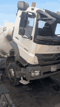 السلام عليكم اكسور ٢٠١١للبيع رقم دهوك شرط التحويل مكان السياره بغداد جرف النداف ***********و***********
