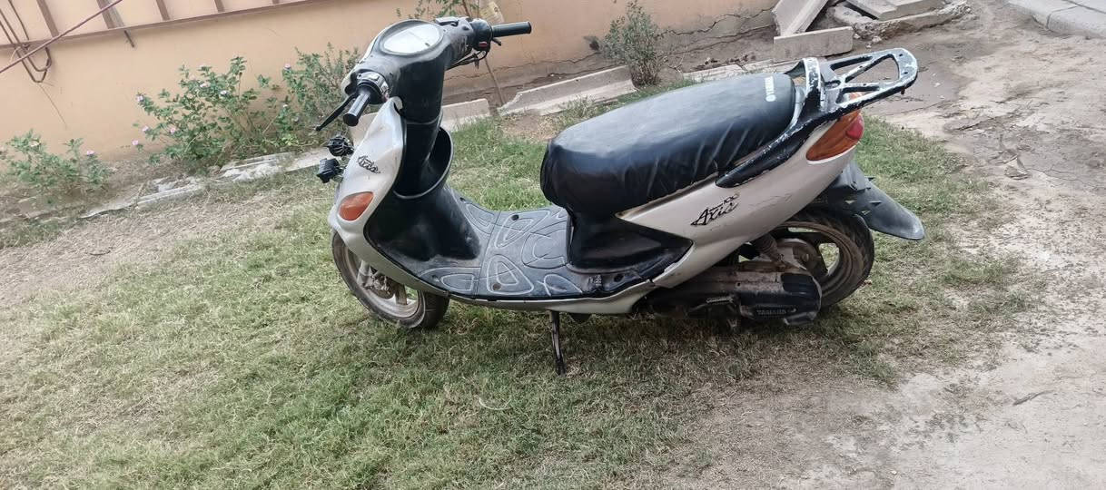 دراجه اكزز للبيع الدراجه جاهزه 
مكينه ناعمه مامفتوحه سلف هندر 
لايت هورن كلهه شغاله سعر 300او بيه مجال قليل جدا المكان ديوانيه *********** ديوانية, القادسية
