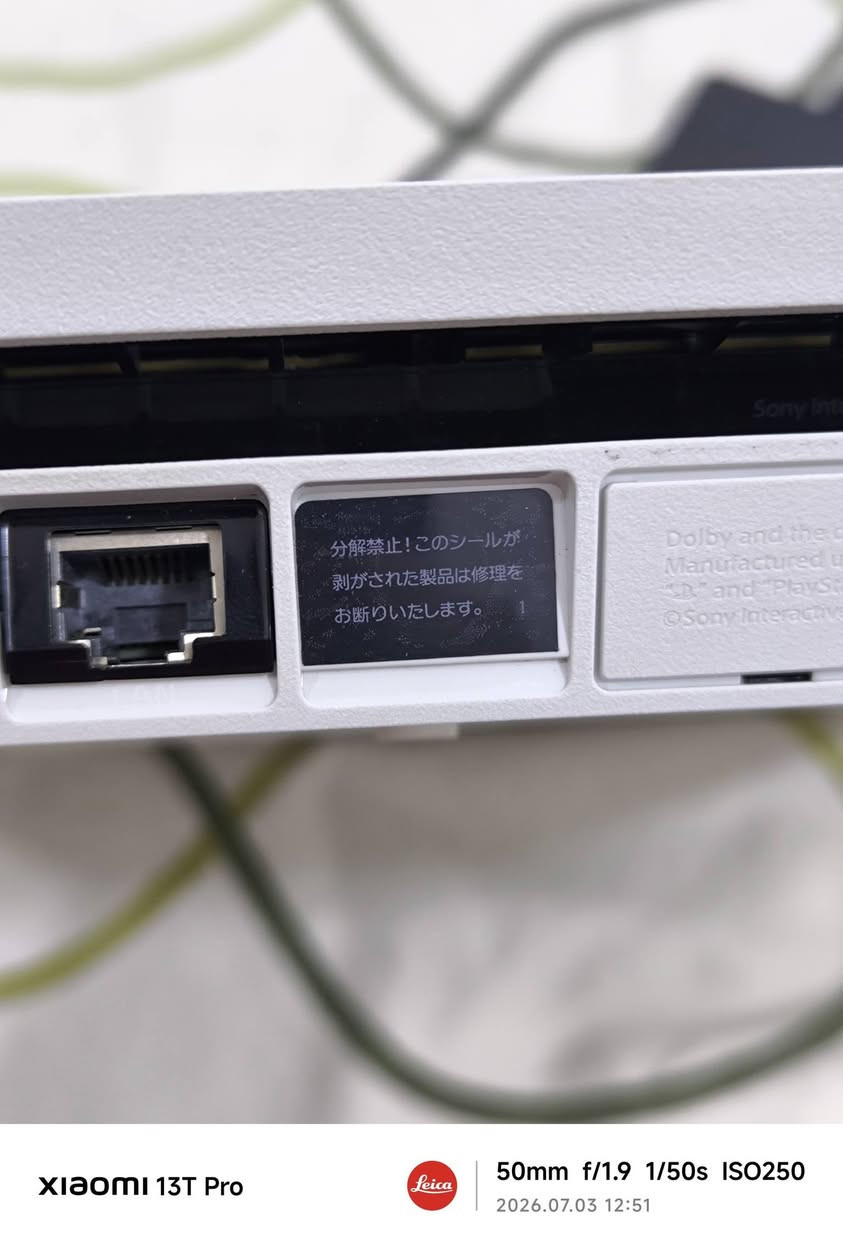 السلام عليكم
بلي فور سليم مهكر  500g مع الملحقات 
اثنين جوستكات اصليات 
هارد 500g خارجي 
Ups ماركه WB 
مع 16 لعبه قويه 
نظافه 100/100 شرط الفحص غير مفتوح لوك ستيكر 
السعر خاص 
مكان ديوانيه السدير


**إذا كنت صاحب هذا الإعلان وتريد حذفه لأي سبب، رجاءا أرسل رسالة إلى الدعم الفني**