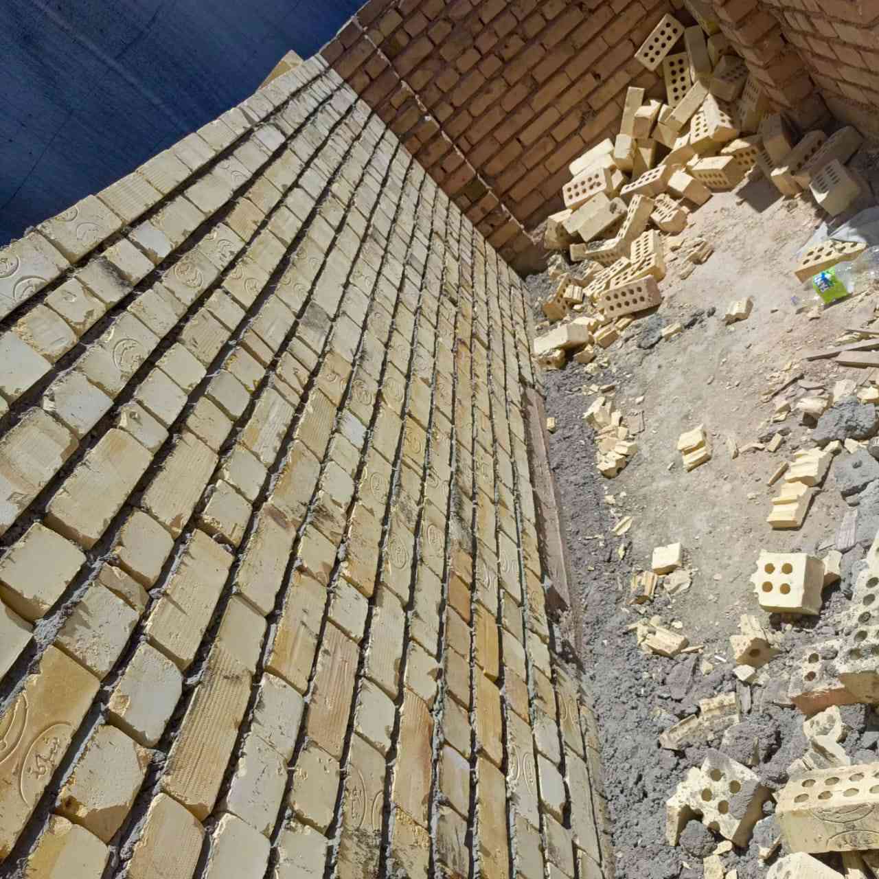 خلفه بناء متفرغ حالين العمل قطعي او عل الدبل
التزام بالعمل عداله للبناء 100%
للتواصل مراسله خاص او لاتصال او واتساب مفتوح
***********
***********
ابو يزن،،،،الله يرزق الجميع
