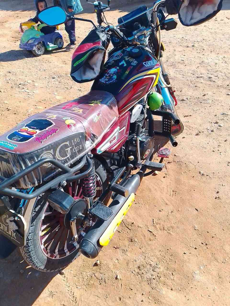 السلا عليكم دراجه للبيع موديل 24 شكل 25. ترهم مراوس.          ***********
