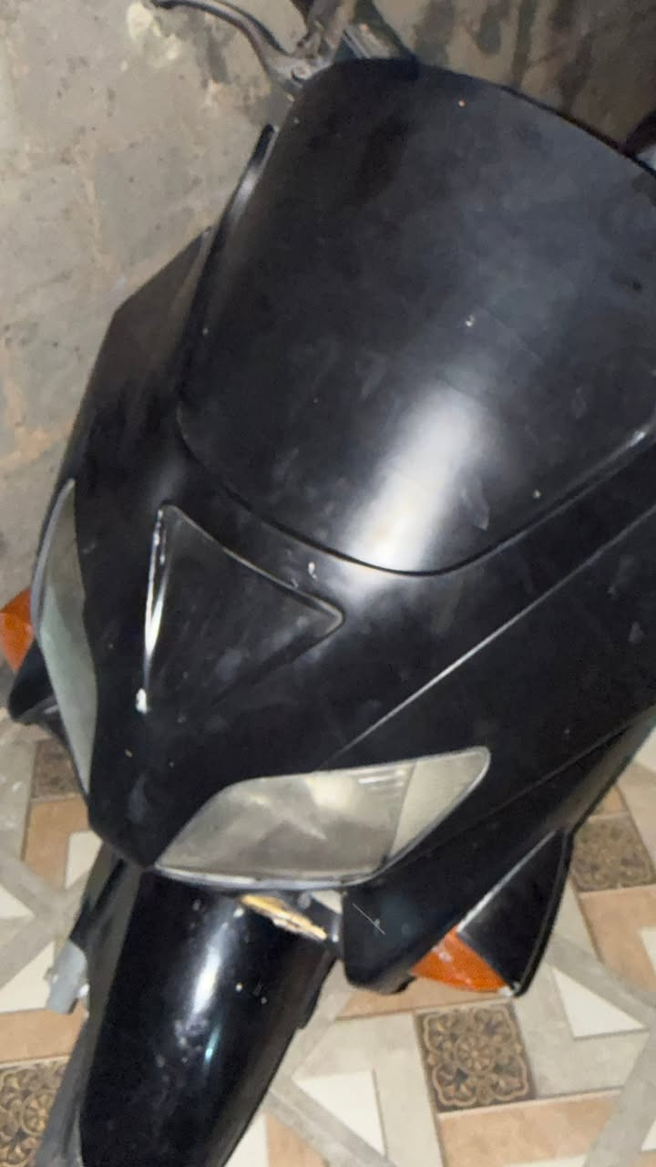 السلام عليكم
فورزا 06 مثل متشوفون شغاله مابي اي عطل مكينه قبل فترة بسيطة تبدلت 
250cc
تواصل واتساب فقط 
***********
