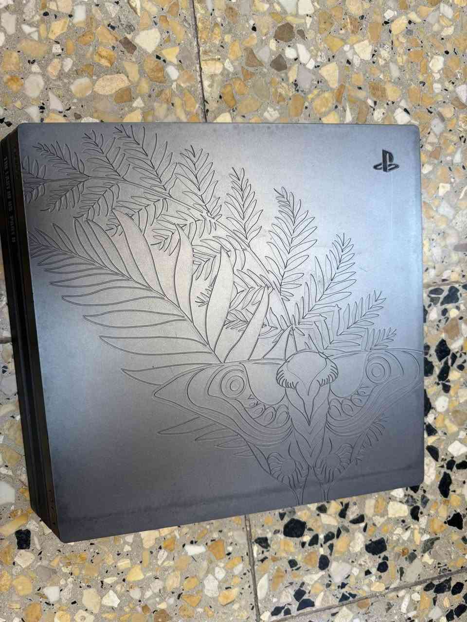 ‏PS4 PRO The Last of Us 2 Lmited Edtion
الجهاز نضيف حيل لوك لوك اخو الجديد  مستخدم شي قليل 
كامل الملحقات نضام الجهاز 13.50 اون لاين وذاكرة الجهاز 1 تيرا
السعر300 الف
العنوان اربيل متوفر التوصيل لكافة المحافضات


**إذا كنت صاحب هذا الإعلان وتريد حذفه لأي سبب، رجاءا أرسل رسالة إلى الدعم الفني**