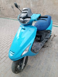 دراجه فراشه للبيع مكينه ناعمه ناقصه ترتيب بسيط السعر 350 وبيهه مجال