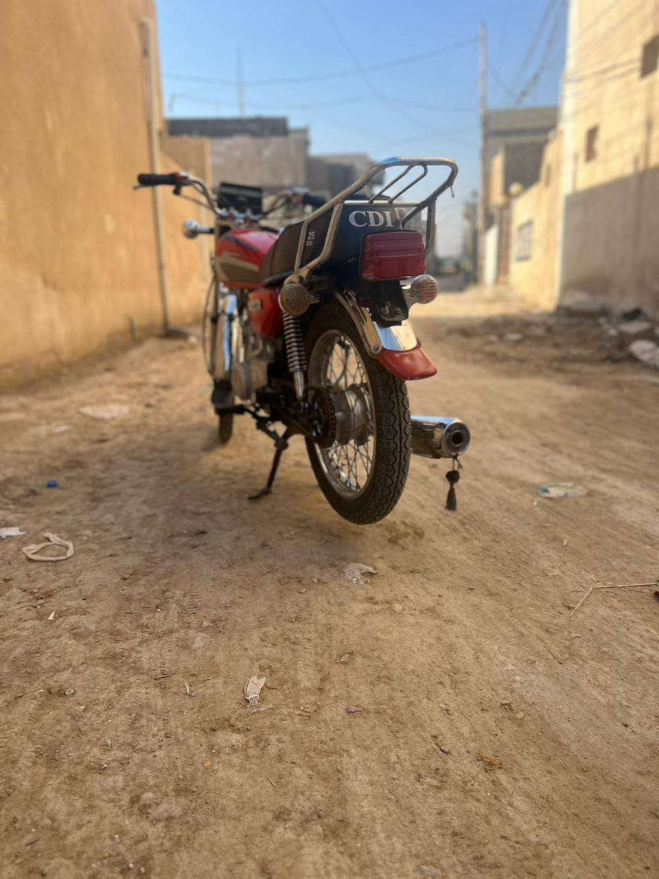 السلام عليكم اربعه كير موديل 2020 أوراق اصولي يعني تكدر ترقم الدراجه نضيفه احله من الصور  600 وبيها مجال مكاني كربلاء الحر الرقمي *********** مكلف بل النشر
