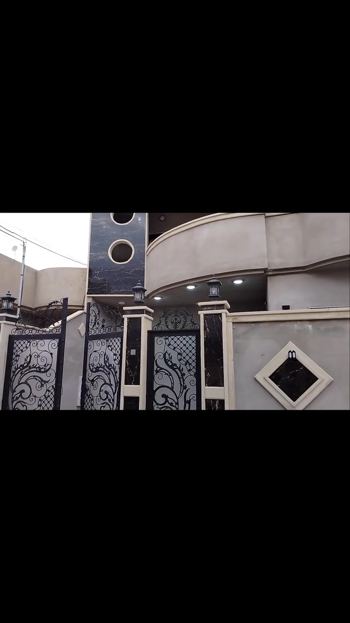 السلام عليكم بيت للبيع موقع يارمجة الشرقية الثالثة مقابلة مدرسة الكويت التاسعة مساحة ٢٠٠متر طابقين بيت بناء حديث فول للتواصل ***********
#شهاب للعقار
