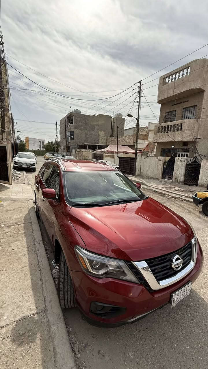 السلام عليكم للبيع باثفايندر موديل 2018 مواصفات SV
المعروفه وارد امريكي حادثها كلش بسيط و موضح بالصور رقم بغداد مثل ما موضح بالصور عنوان السياره بغداد للتواصل
واتساب ***********
