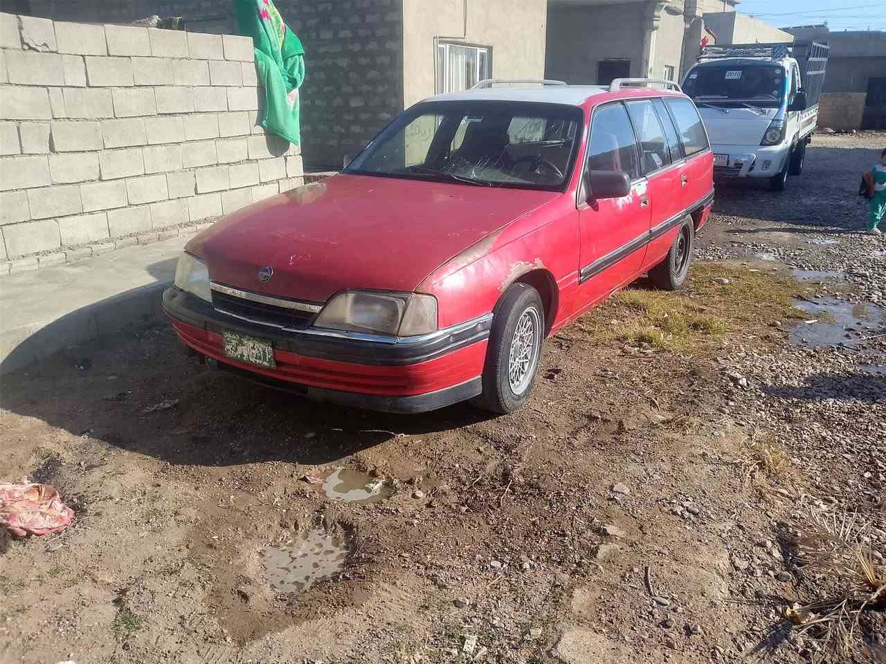 السلام عليكم للبيع أوبل اوميكا ستيشن موديل 92 شرط التحويل محرك وكير صدر شرط تايرات نص الكشر بلادي السعر 15 وبيها مجال مكان صلاح الدين تكريت العلم الاتصال على الرقم ***********
