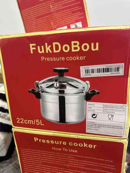 جدر ضغط قياس 22سعره 20شرط اذا مو اصلي مرجوع 
اتصال ع رقم راعيه عدي كميه منهن 
***********
