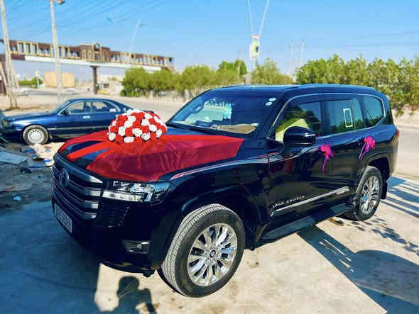 تزيين سيارات بدون لاصق 
القرنه شارع النهيرات العام قرب جسر المشاة
***********
