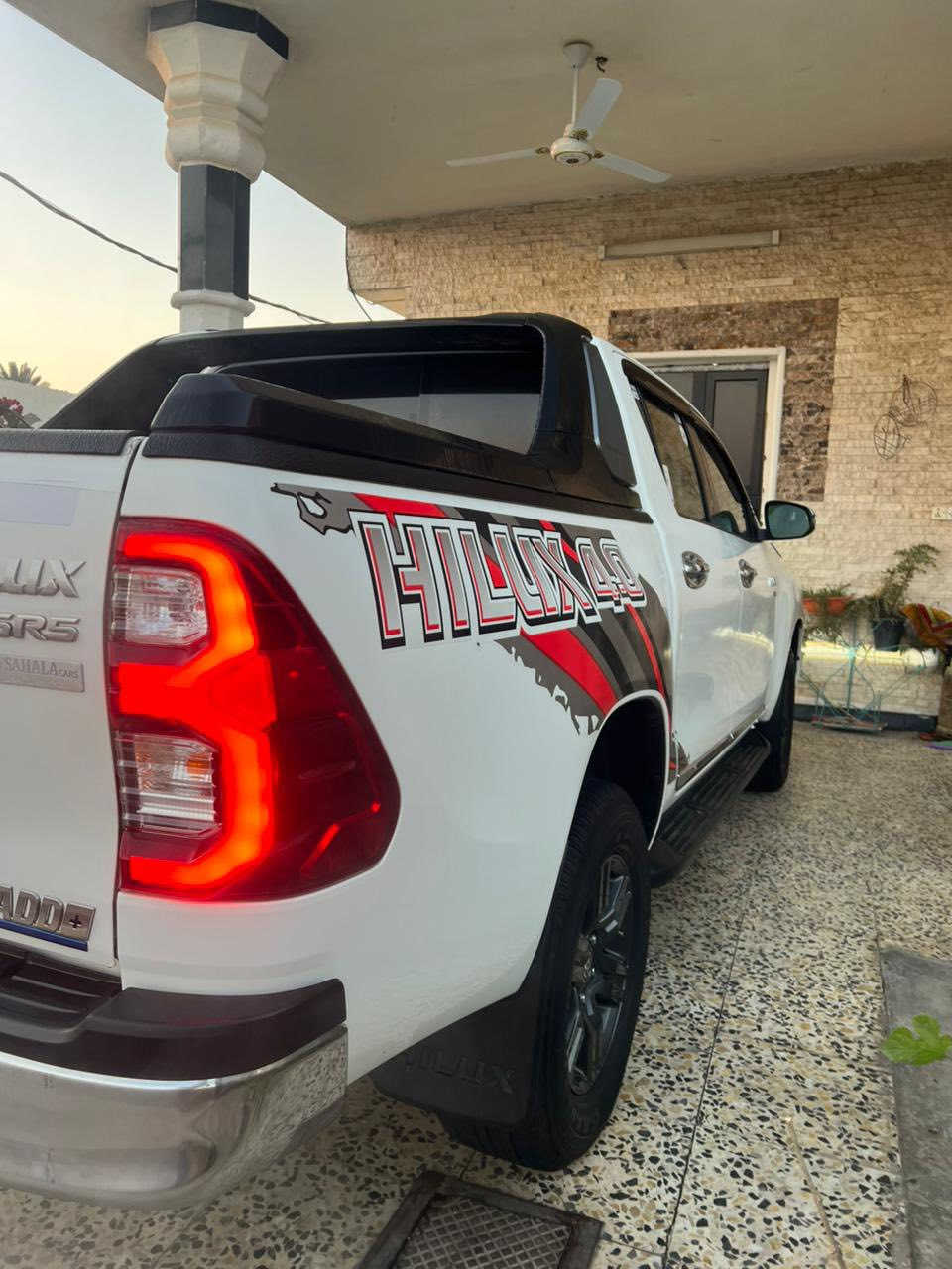 السلام عليكم
بيكم فورويل تي اردي  

2021 اربيل دولي 

سياره جديده بوضع الشركه 

كير اوتماتيك فول موصفات 

مكفوله كفاله عامه 

من صبغ والبارد والتبديل والشخط 

ماشيه 87 الف 

العنوان بغداد ابوغريب 

السعر335$

 ' ***********
