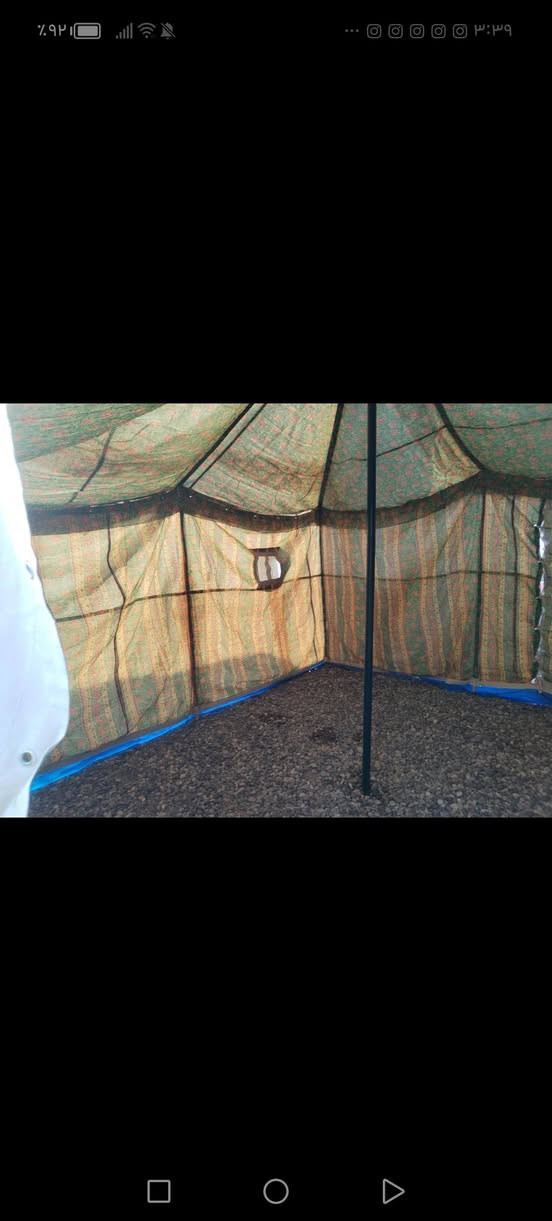 السلام عليكم خيم للبيع سعر  القطعه225
المكان قريه شكرا
جديد ما مستخدم
***********
