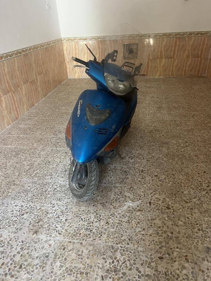 مرخصت الدمن دراجه لبيع كومت حديد رايده ب225 بيه مجال حك جيه عنوان القرنه الثغر ***********
