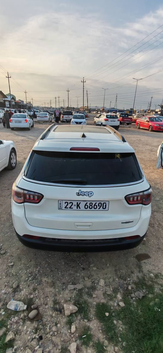 جيب موديل 2019 أمريكي رقم أربيل بيهه بنيد فقط السيارة صدر وحدادية كامل باتري جديد وطخم تايرات جديدة السيارة مايعوزها كلشي مال بيت  شرط الوكالة والتحويل السعر 135 وبيه مجال للشراي  مكاني قضاء الحمدانية خابر وتدلل ***********
