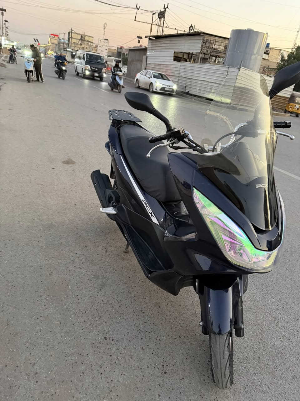 السلام عليكم دراجه PCX البيع جيل ثاني ياباني  مكينه 150 حرف A دراجه حلوه ماشيه 31 بيهة شخوط بل بجم الباقي مكفوله كفاله عامه عنوان بغداد مدينه الصدر فلكه 83 سعر 1900 مليون هاذ رقمي واني بل خدمه ***********
