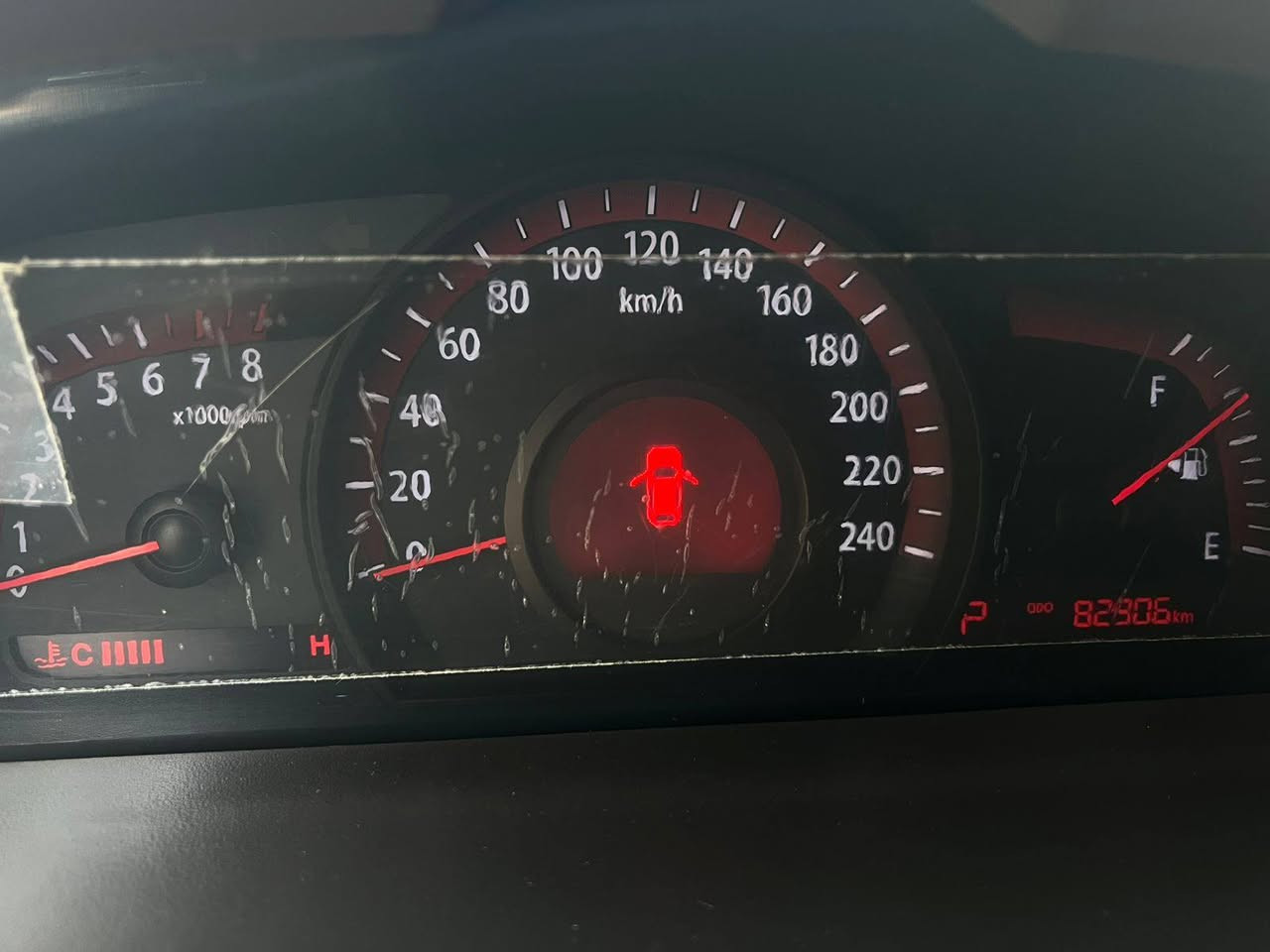 اسلام عليكم 
مهافي ١٣ 
واحدعلى واحد فول يعني مواصفات المهافي المعروفه 
مكفوله كفاله عامه ماعده رصعه بل جاملغ العكس السايق أمامي  
السعر١٧٥ 
***********
