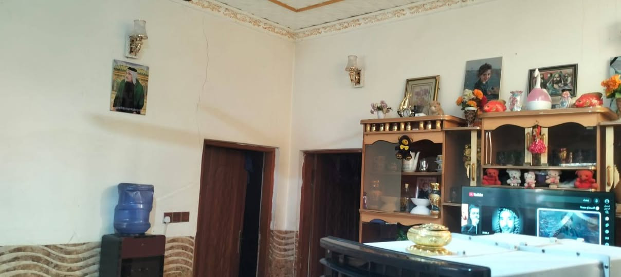 بيت طابو زراعي 370متر علوة الفحل قرب منتزه جنات الكوفه على شارع الزوار لتواصل على الرقم.   ***********
