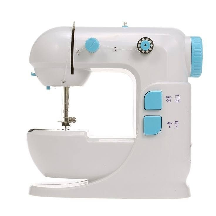 ماكينة الخياطة المحمولة
🧵 ماكينة الخياطة المحمولة Mini Sewing Machine

✨ ودّعي مشاكل التمزقات والتعديلات المكلفة، وامتلكي ماكينة خياطة عملية تساعدك على إنجاز أعمال الخياطة اليومية بسهولة وسرعة من منزلك. تصميم صغير وأنيق يجمع بين القوة وسهولة الاستخدام، لتصبح الخياطة متاحة للجميع حتى بدون خبرة سابقة.

---

🌟 المميزات

✅ حجم صغير وخفيف الوزن سهل الحمل والتخزين.

✅ مناسبة للمبتدئين والمحترفين.

✅ سرعتان للخياطة لتناسب مختلف أنواع الأعمال.

✅ توفر الوقت والجهد مقارنة بالخياطة اليدوية.

✅ مثالية لإصلاح الملابس الممزقة بسرعة.

✅ تساعد في تعديل الملابس وضبط المقاسات بسهولة.

✅ مناسبة لخياطة الستائر والمفروشات الخفيفة وأغطية الوسائد.

✅ تشغيل سهل بضغطة زر.

✅ استهلاك منخفض للطاقة.

✅ تصميم ثابت وآمن أثناء الاستخدام.

✅ لا تحتاج لمساحة كبيرة داخل المنزل.

✅ سهلة التنظيف والصيانة.

✅ هادئة أثناء التشغيل.

✅ توفر تكلفة الذهاب إلى الخياط في الإصلاحات البسيطة.

---

📦 محتويات العبوة

🔹 ماكينة الخياطة المحمولة
🔹 دواسة تشغيل
🔹 محول كهربائي
🔹 بكر خيط
🔹 إبرة خياطة
🔹 ملحقات أساسية للتشغيل

---

🎯 مناسبة لـ

✔ إصلاح الملابس الممزقة
✔ تضييق وتوسيع الملابس
✔ خياطة الستائر الخفيفة
✔ أعمال الخياطة المنزلية اليومية
✔ تعلم الخياطة للمبتدئين
✔ الاستخدام السريع في المنزل أو المكتب

---

💥 لماذا تختار هذه الماكينة؟

لأنها تجمع بين سهولة الاستخدام والحجم الصغير والسعر الاقتصادي، مما يجعلها الخيار المثالي لكل منزل. لن تحتاجي بعد اليوم للانتظار أو دفع مبالغ إضافية لإصلاح الملابس البسيطة.

Sf


**إذا كنت صاحب هذا الإعلان وتريد حذفه لأي سبب، رجاءا أرسل رسالة إلى الدعم الفني**