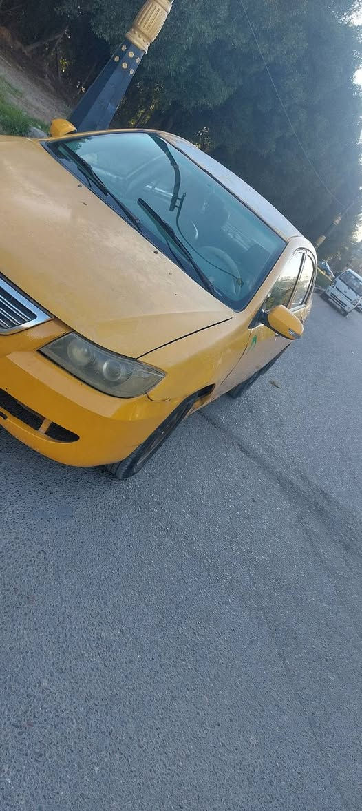 ليفان620 محرك كورلا كير  صيني بلادي  عادي رقم نجف الماني راعيها ماواصله ابيع مااندله السعر14ورقه وبيها مجال السياره جاهزه وترايك وين ميعجبك عنواني كربلاء الشراي يتصل***********
