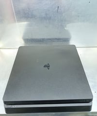 بلاي4 سليم • مهكر • ملحقات كاملة