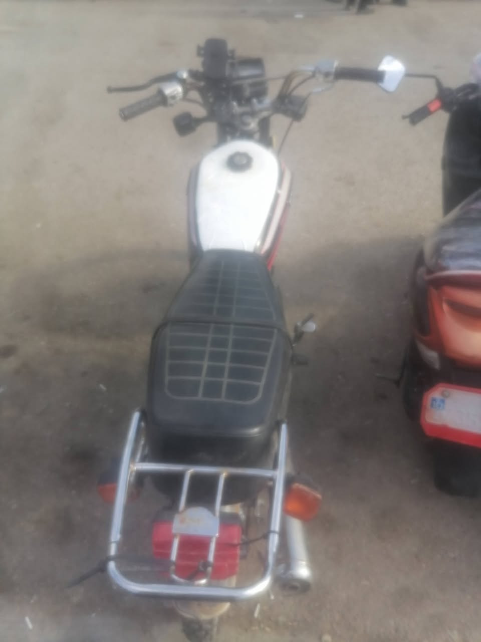 السلام عليكم
دراجه للبيع
السعر 275 بيه مجال للشراي


**إذا كنت صاحب هذا الإعلان وتريد حذفه لأي سبب، رجاءا أرسل رسالة إلى الدعم الفني**