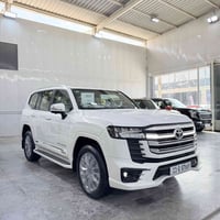 لاندكروز وكاله ابريم   موديل 2024    ماشيه 4الف   كفاله عامه   رقم بغد...