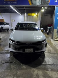 كشن جلد ابيض🌿كرت+بصمة🌿ملحقات كاملة🌿شاحن🌿فوم🌿 ☘️☘️ منفاخ 🌿  ويل قياس 16...